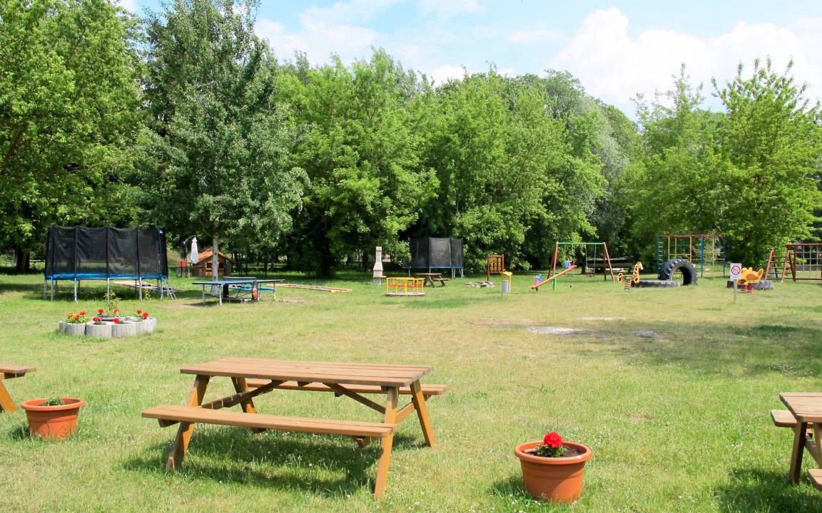 Photo of Others in Verchen