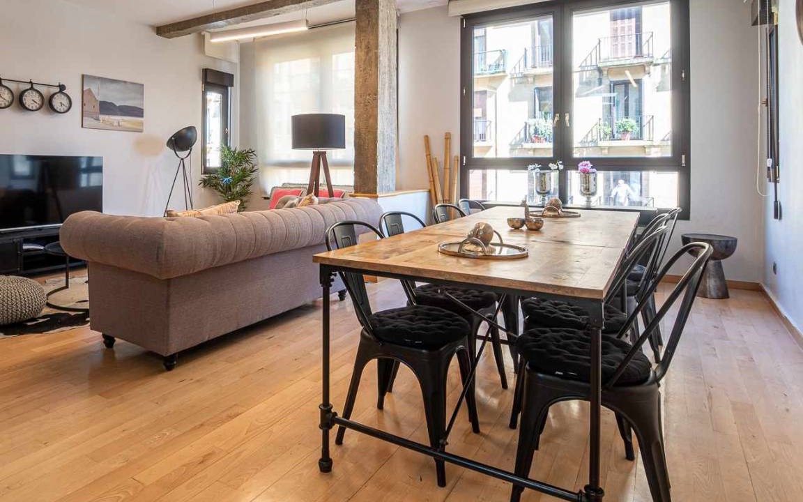 Photo of Livingroom in Gros