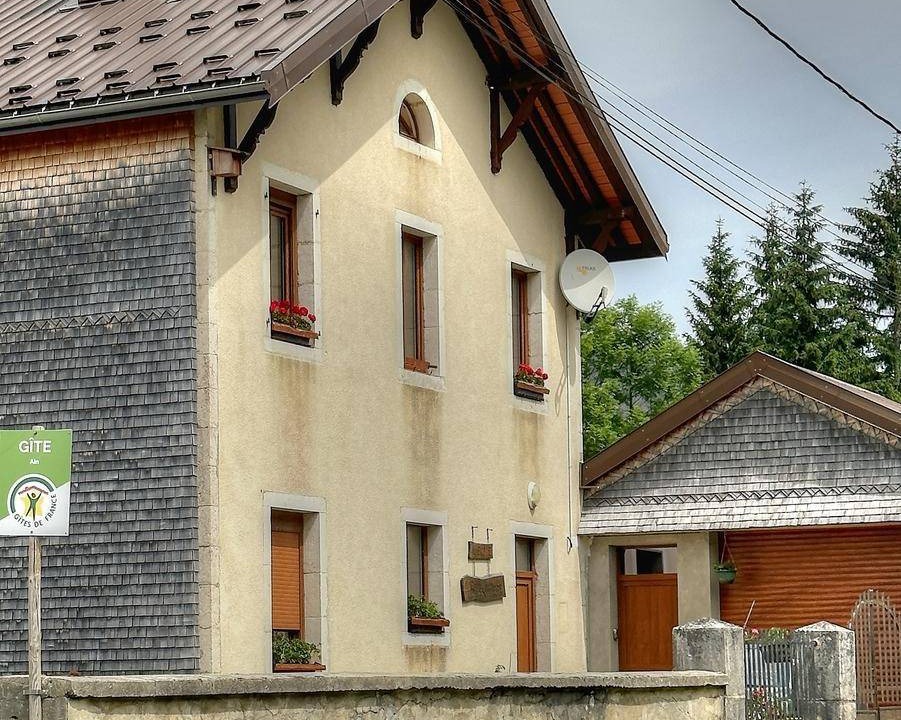 Photo of Others in Mijoux
