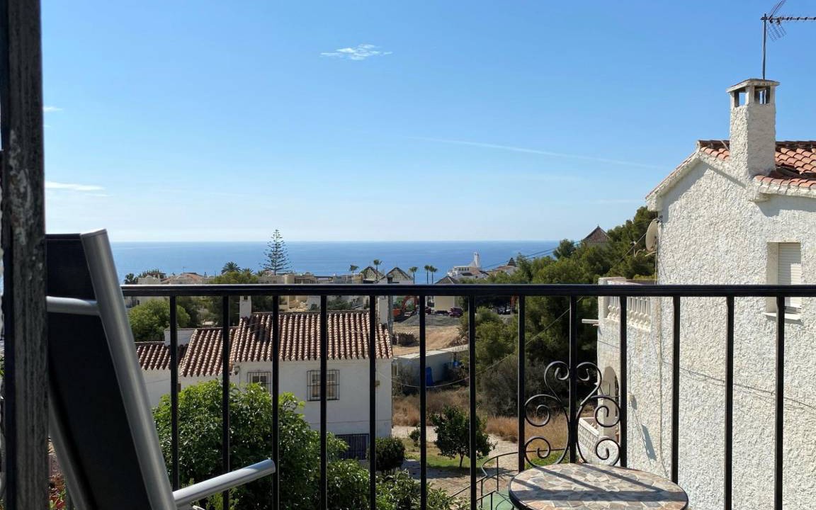 Photo of Patio Balcony in Chimenea