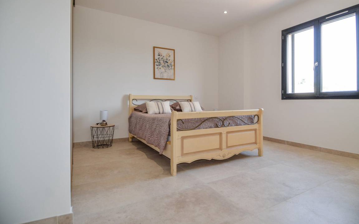 Photo of Bedroom in Saint-Martin-de-Crau