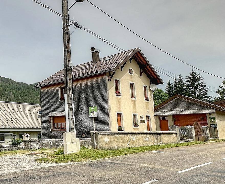 Photo of Others in Mijoux