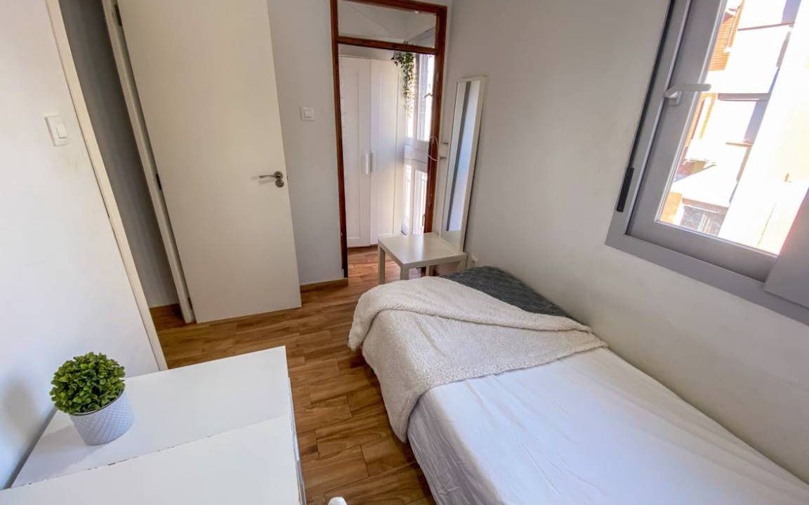 Photo of Bedroom in Triana