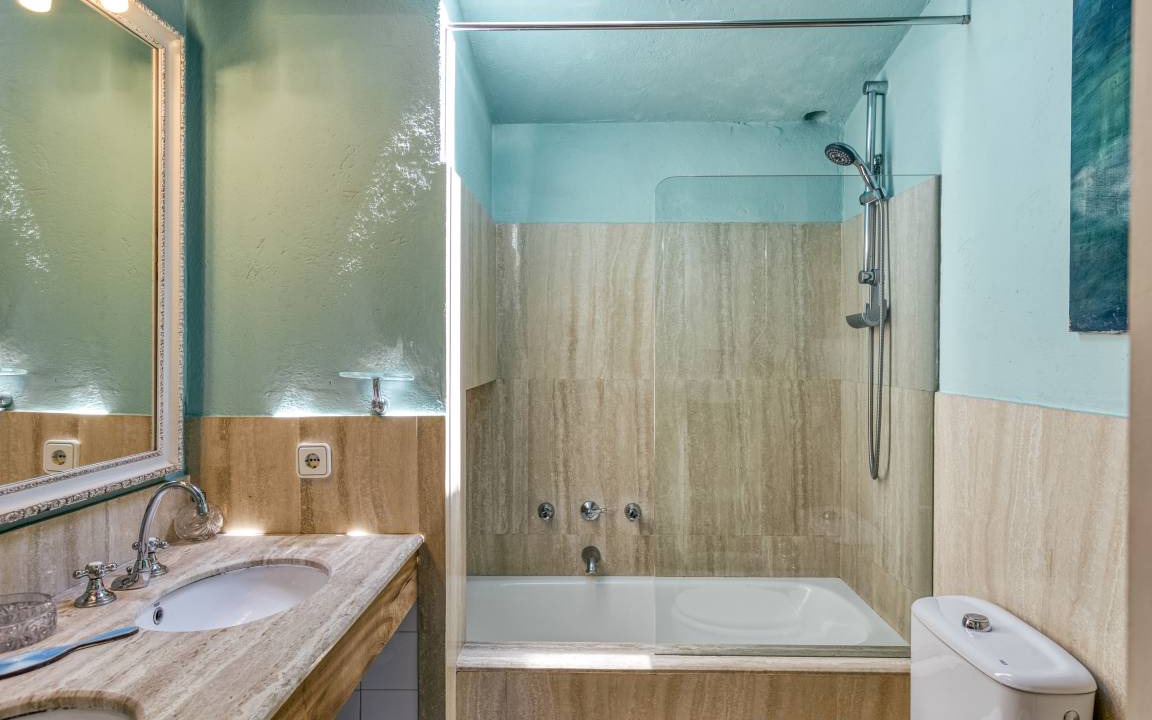 Photo of Bathroom in Cadaques