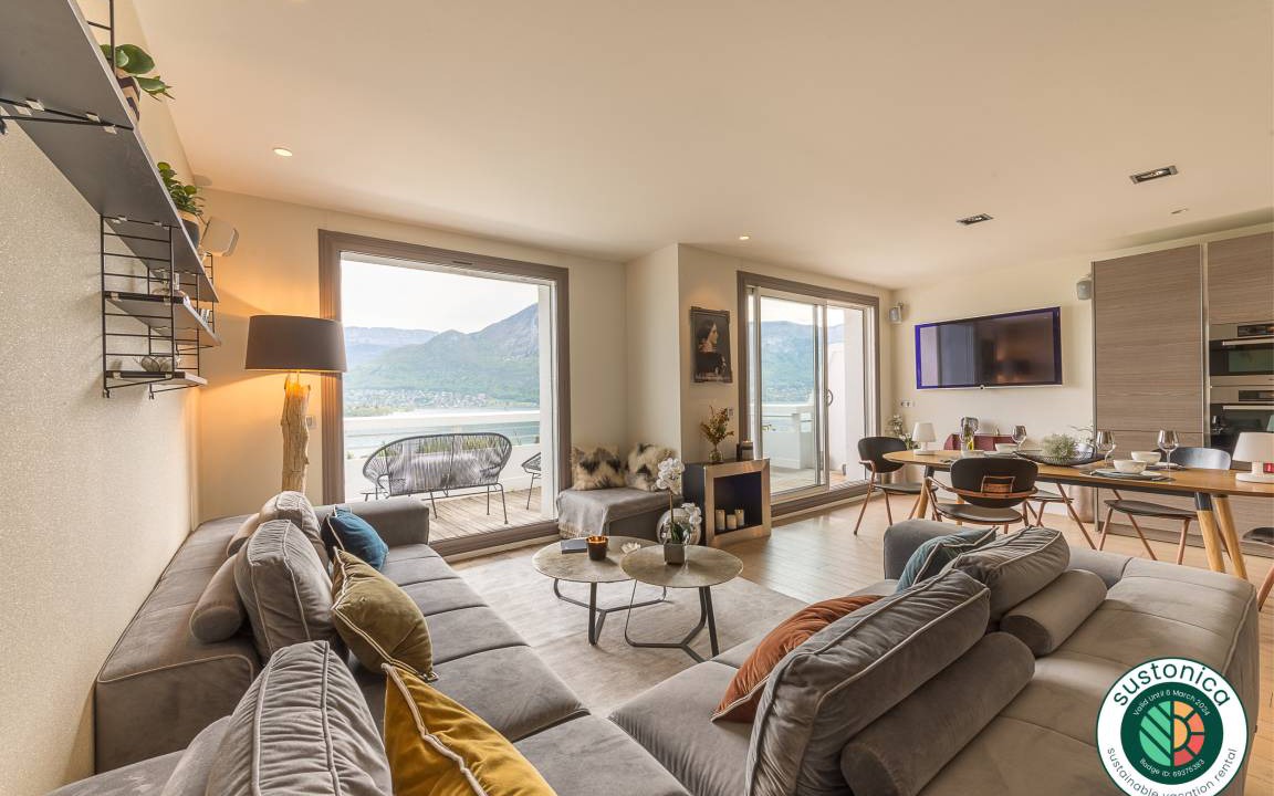 Photo of Livingroom in Annecy Old Town