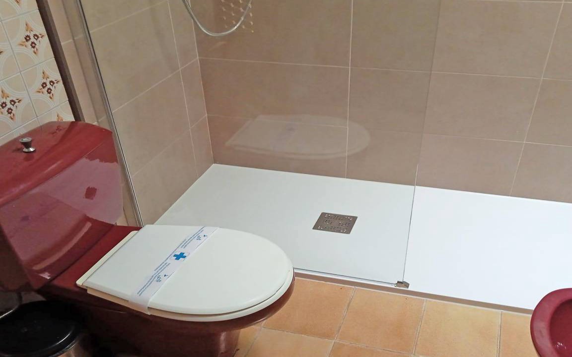 Photo of Bathroom in Roses Town Center
