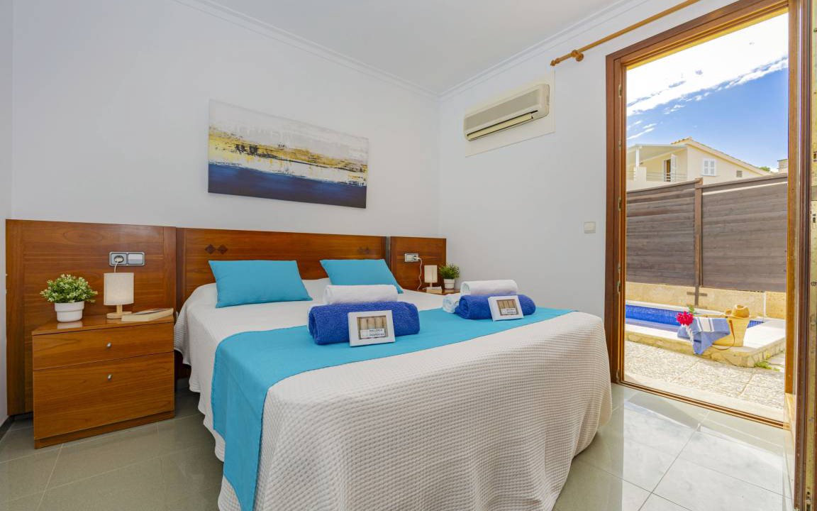 Photo of Bedroom in Mal Pas-Bon Aire