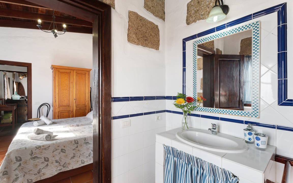 Photo of Bathroom in Guia de Isora