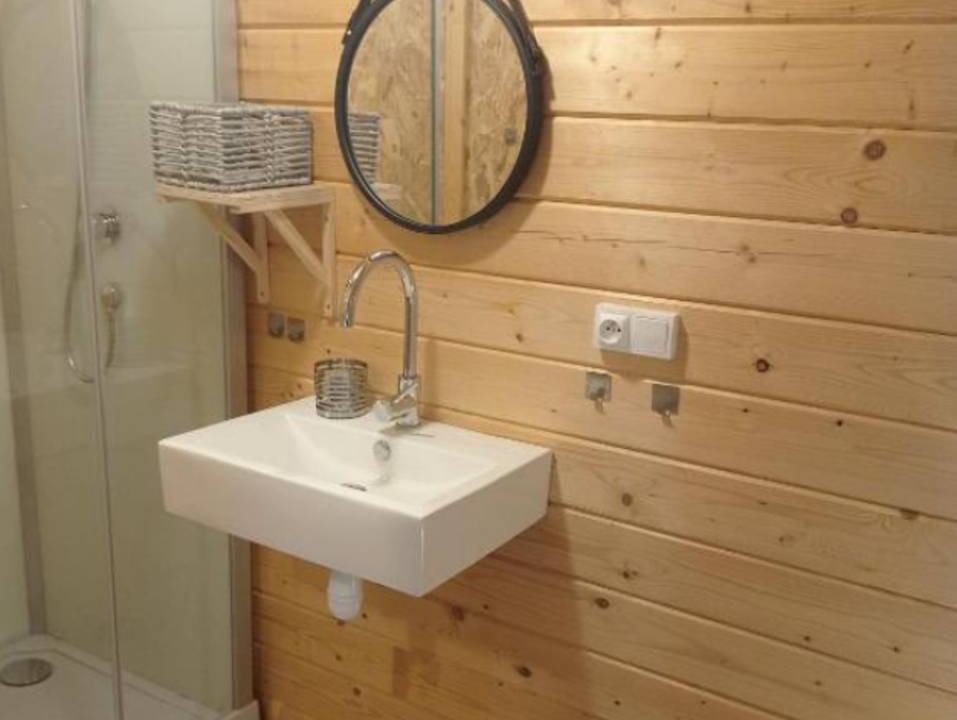 Photo of Bathroom in Cornillon-Confoux