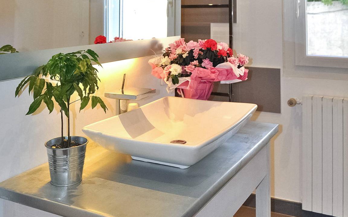 Photo of Bathroom in Graveson