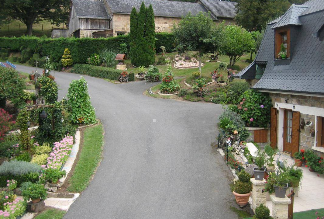 Photo of Others in Lissac-sur-Couze