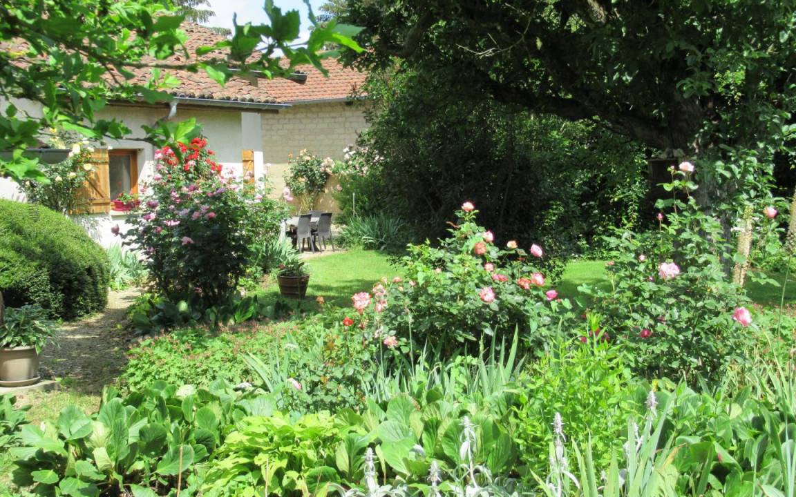 Photo of Others in Saint-Andre-sur-Vieux-Jonc