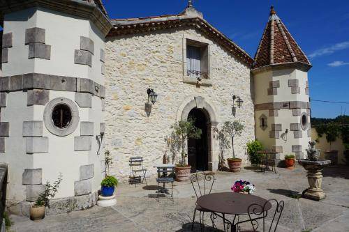 Photo of Buildings in Brignon