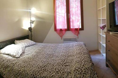 Photo of Bedroom in Mazargues