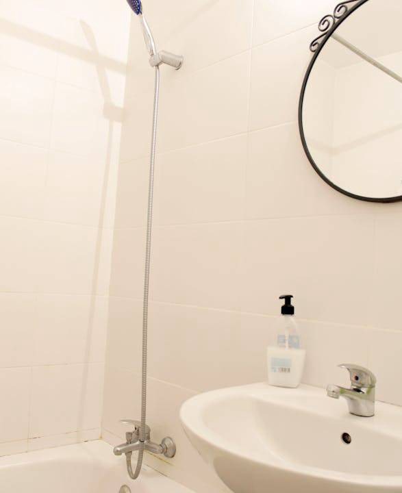 Photo of Bathroom in La Florida