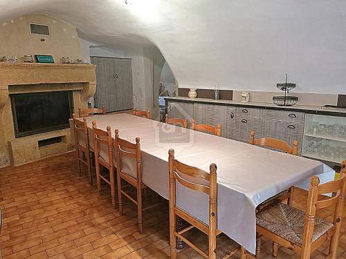 Photo of Livingroom in Collias