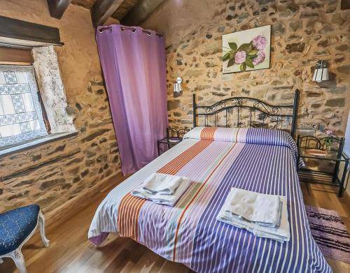 Photo of Bedroom in Valdespino de Somoza