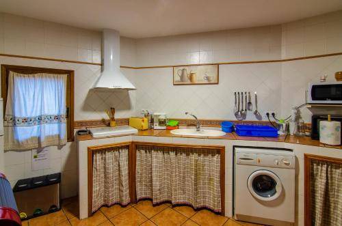 Photo of Kitchen in San Martin de Trevejo