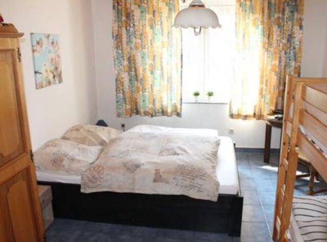 Photo of Bedroom in Parey