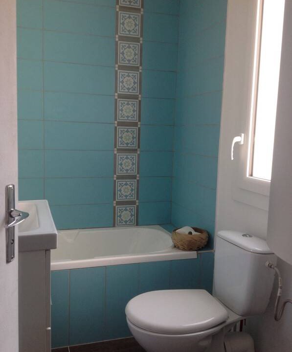 Photo of Bathroom in Avignon City Centre
