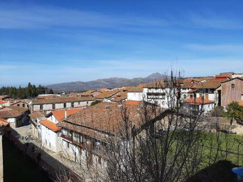 Photo of Buildings in Candelario