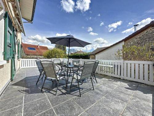 Photo of Patio Balcony in Chevry