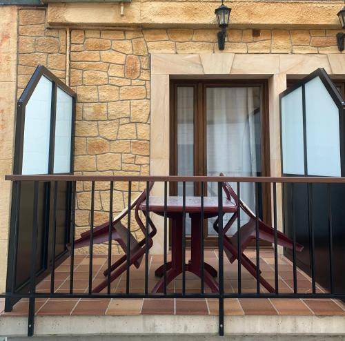 Photo of Patio Balcony in Isla