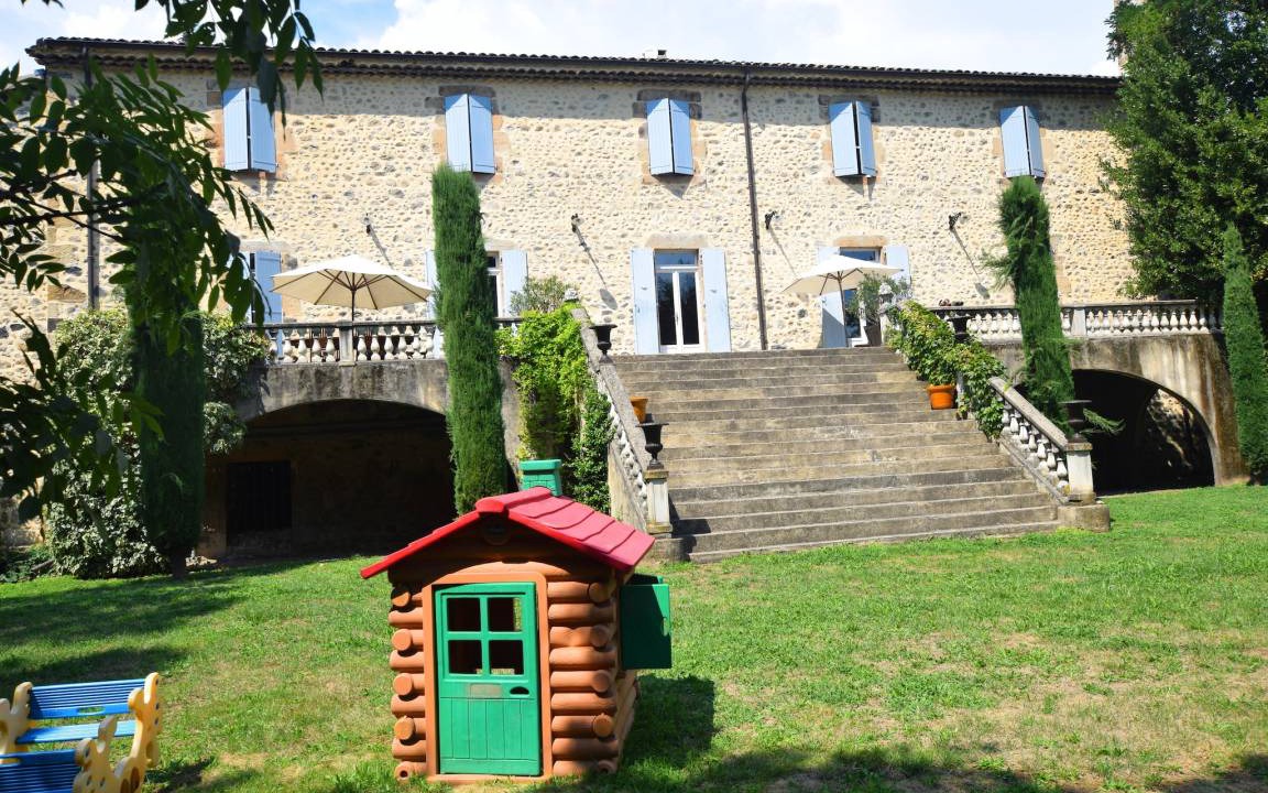Photo of Buildings in Pont-de-Labeaume