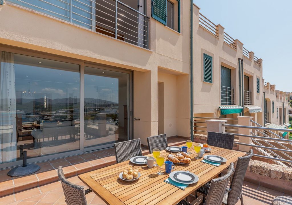 Photo of Patio Balcony in Cala Agulla