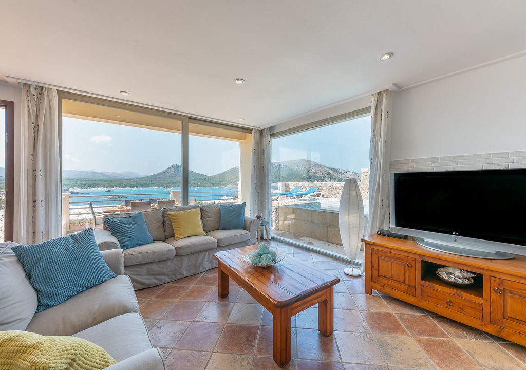 Photo of Livingroom in Cala Agulla