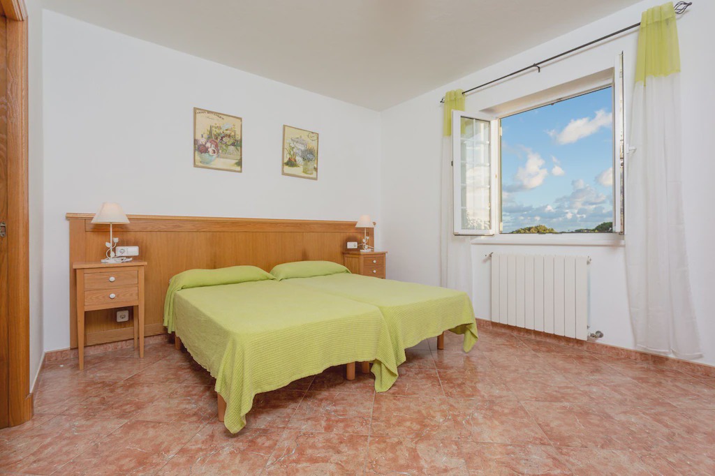 Photo of Bedroom in Biniparrell