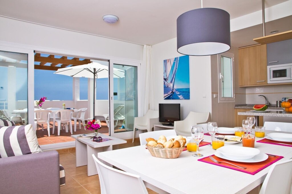 Photo of Livingroom in Vista de los Angeles-Rumina