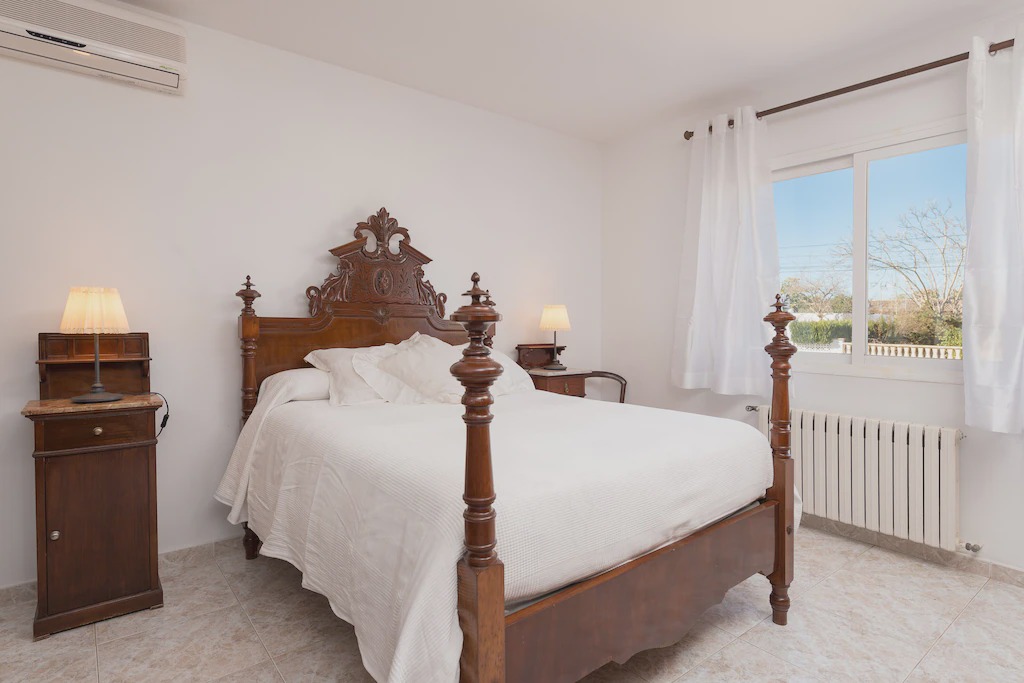 Photo of Bedroom in Badia Blava
