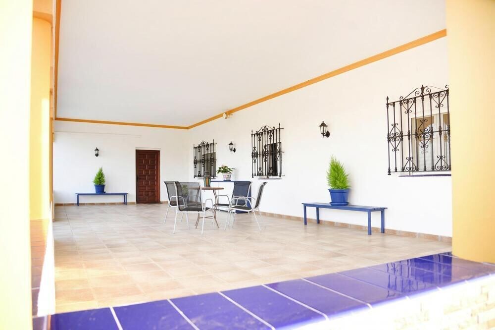Photo of Livingroom in Lora Del Rio