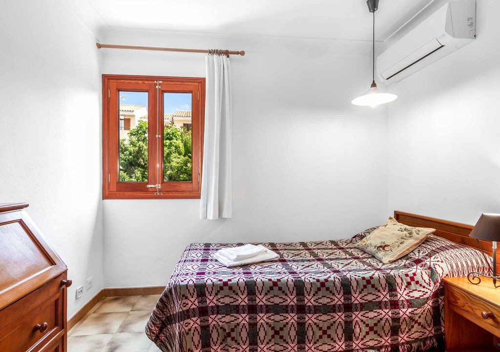 Photo of Bedroom in Urbanitzacio Gotmar