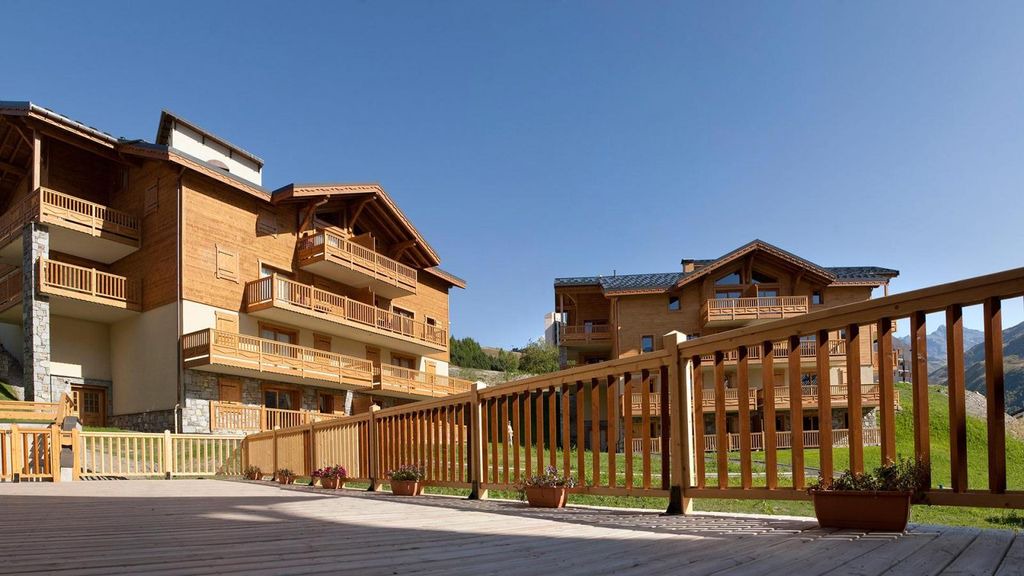 Photo of Buildings in Les Menuires