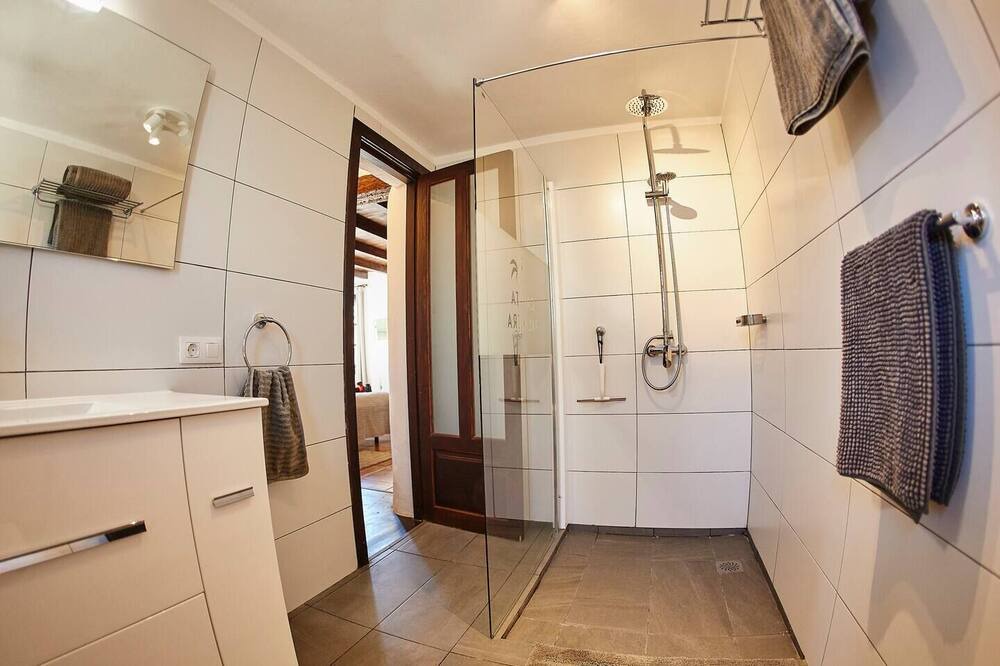 Photo of Bedroom in Haria