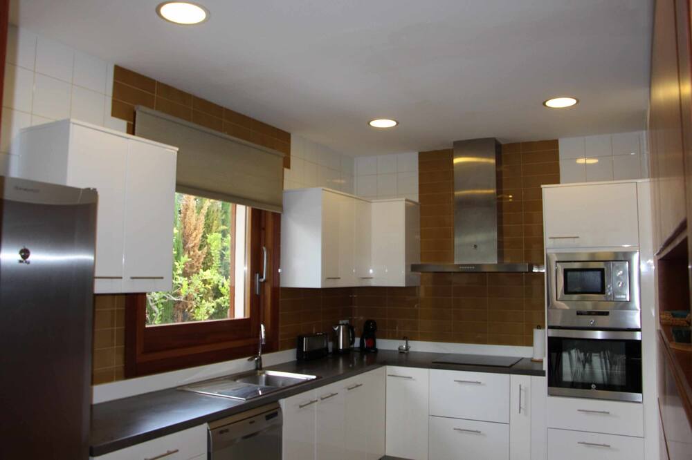 Photo of Kitchen in Crestatx