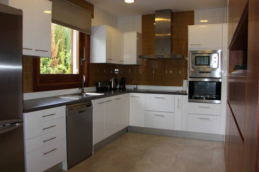 Photo of Kitchen in Crestatx