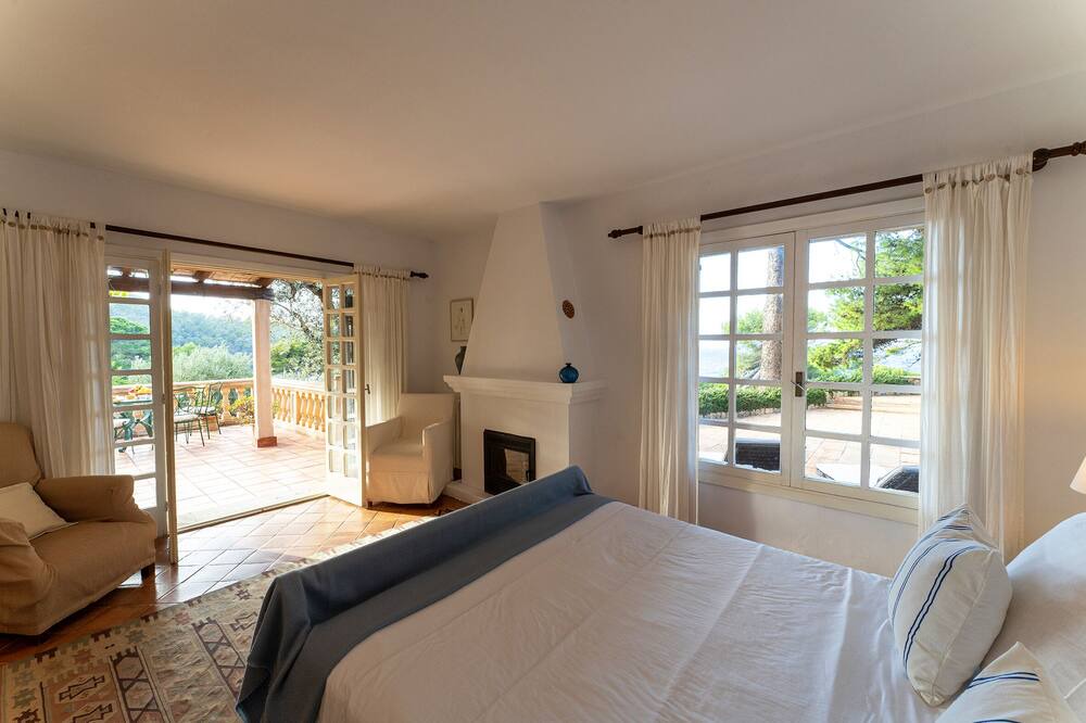 Photo of Bedroom in Deia