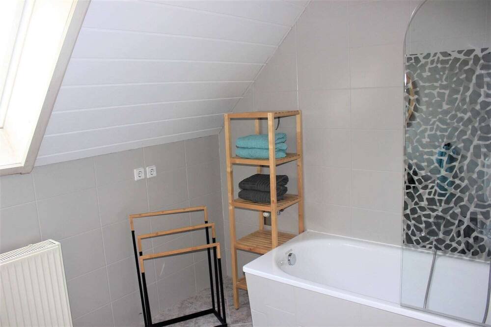 Photo of Bathroom in Bensdorf