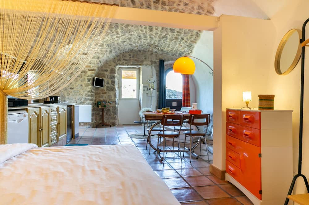 Photo of Bedroom in Balazuc