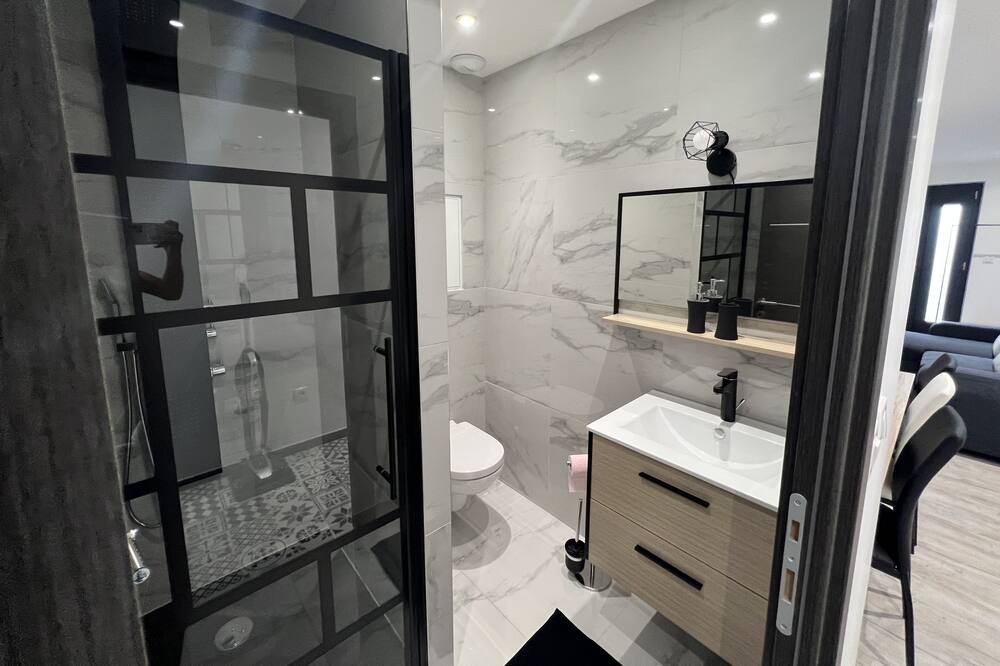 Photo of Bathroom in Champagnole