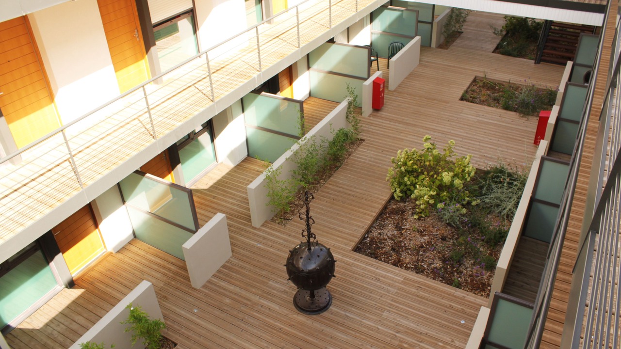 Photo of Patio Balcony in Eguilles