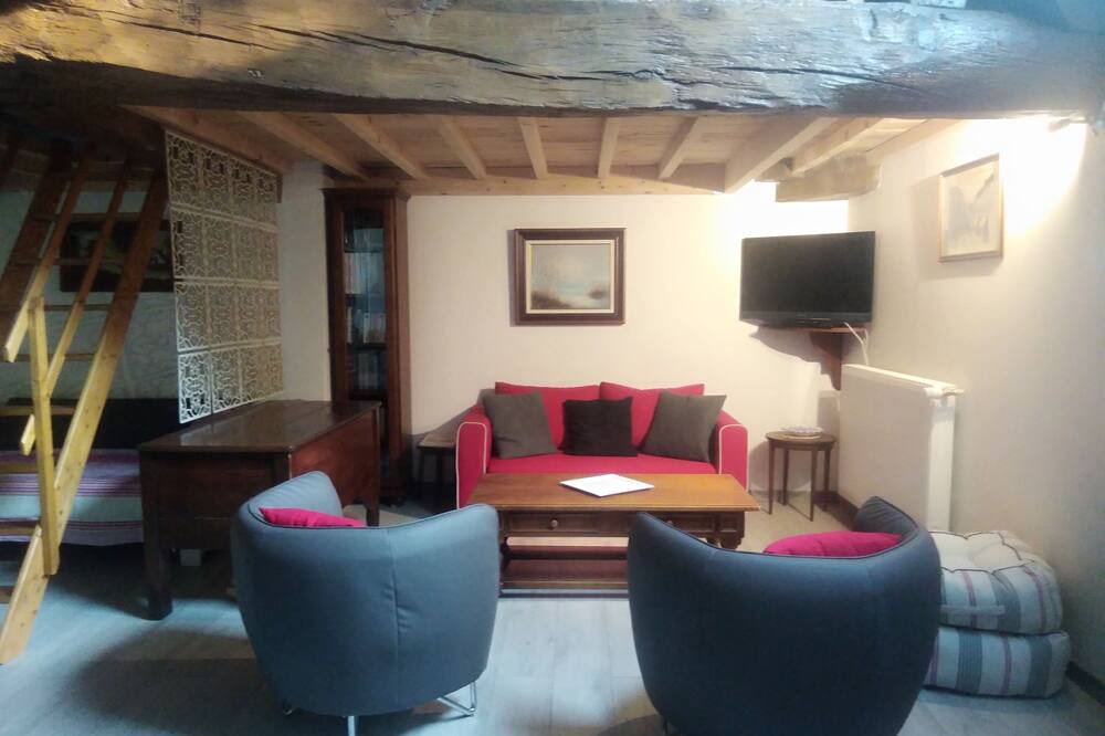 Photo of Livingroom in Saint-Maurice-en-Riviere