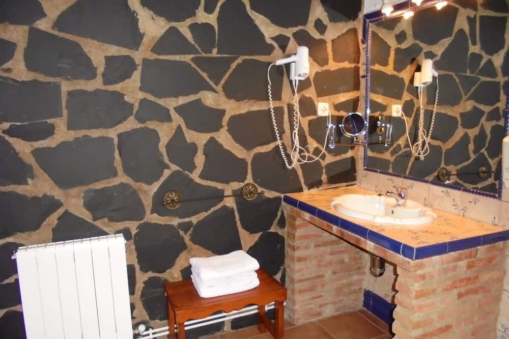 Photo of Bathroom in La Acena de la Borrega