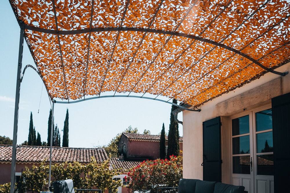 Photo of Patio Balcony in Arpaillargues-et-Aureillac