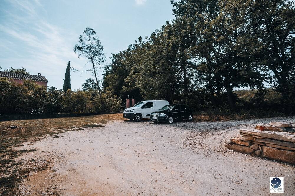 Photo of Others in Arpaillargues-et-Aureillac