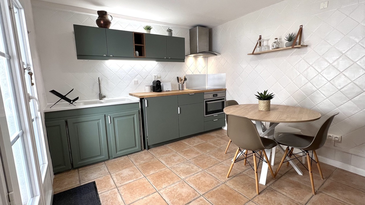 Photo of Kitchen in Le Puy-Sainte-Reparade
