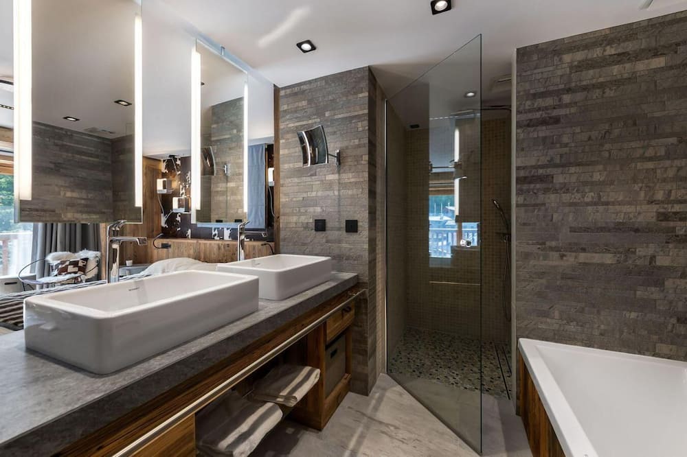 Photo of Bathroom in Le Fornet